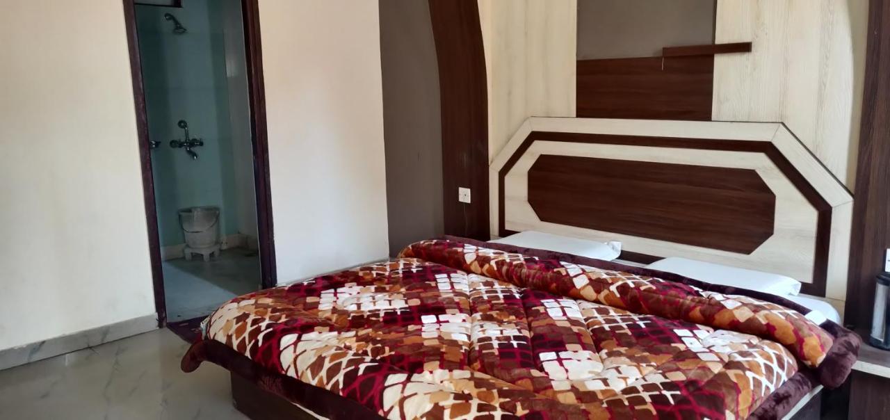 Hotel Shakuntala Katra  Exterior photo